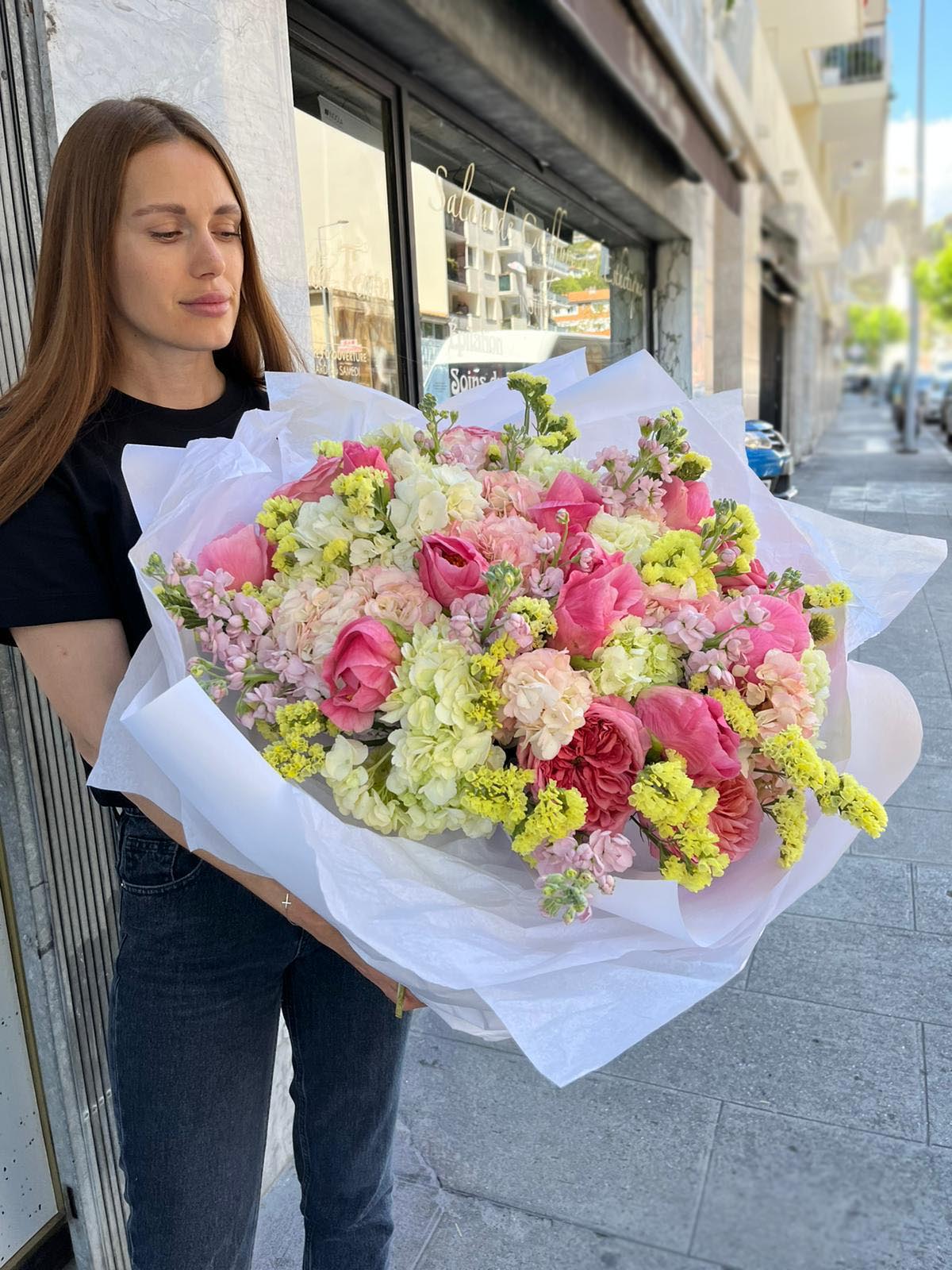 The art of flower gifting: finding the perfect bouquet